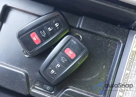 2021 Toyota Highlander Platinum from USA, damaged, VIN 5TDFZRAH3MS053965